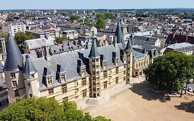 Nevers, Appartement De Standing Proche De La Gare